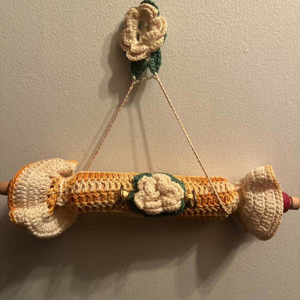 VTG Crochet Covered Kitchen Mini Rolling Pin Key Small Utensil Holder 8.5"